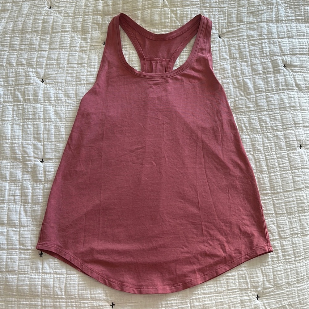 Lululemon dark pink tank
